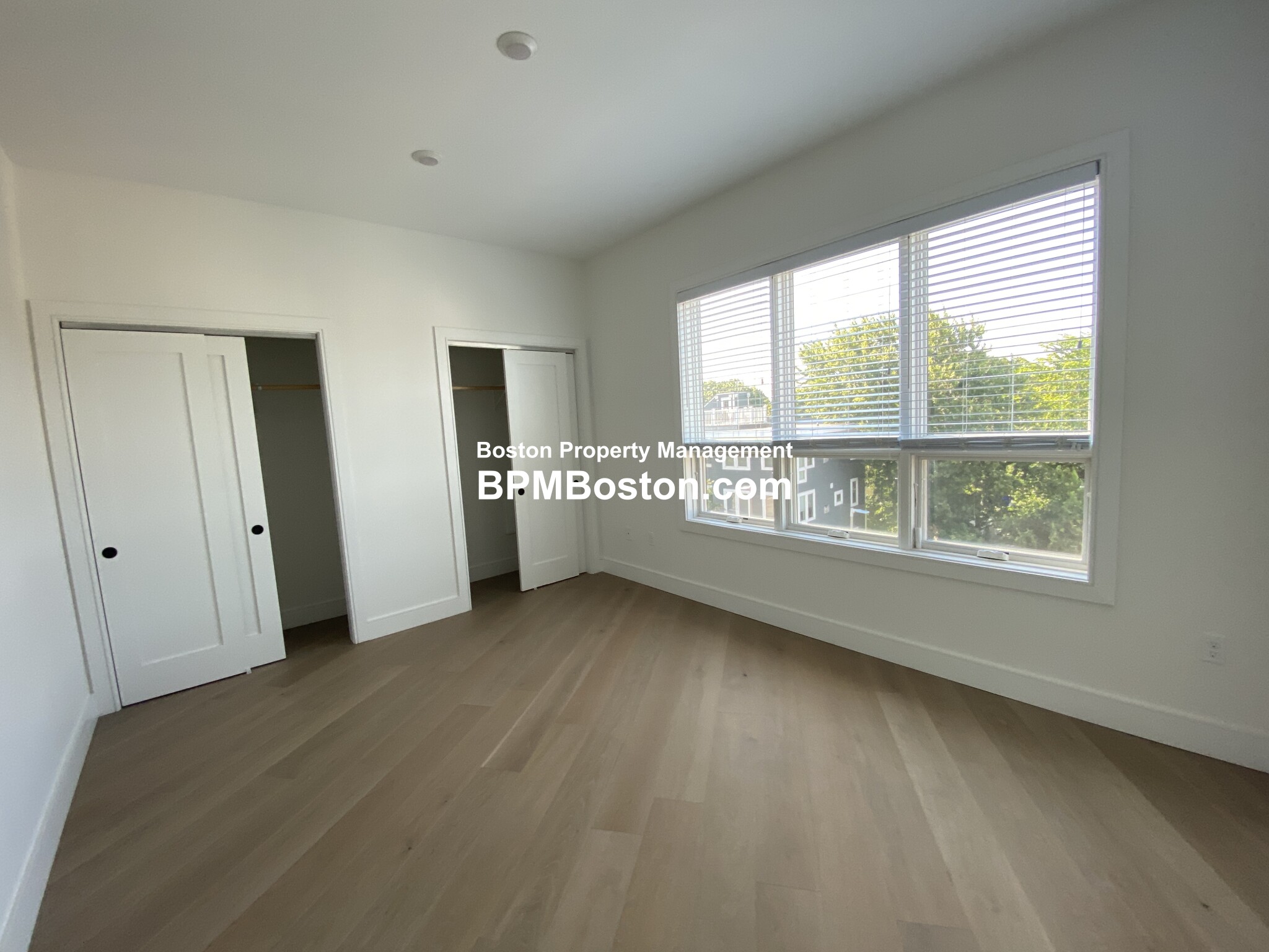 33 39 Ward St, South Boston