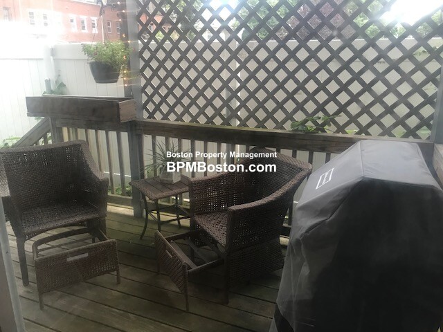 146 L St, South Boston