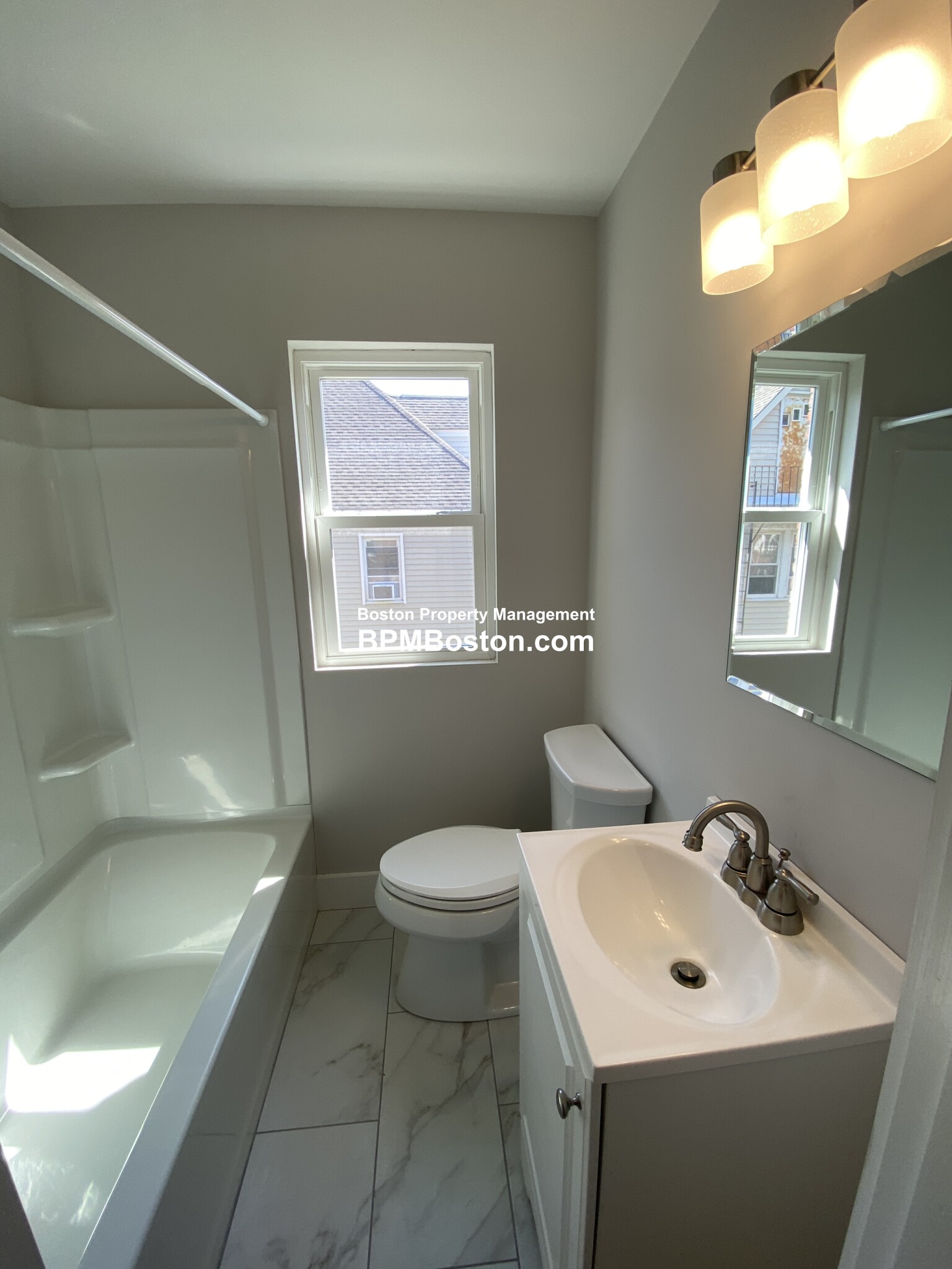 40 Butler Rd, Quincy