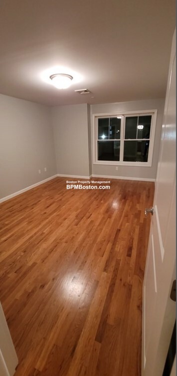 Photos of apartment on Washington Ave.,Chelsea MA 02150