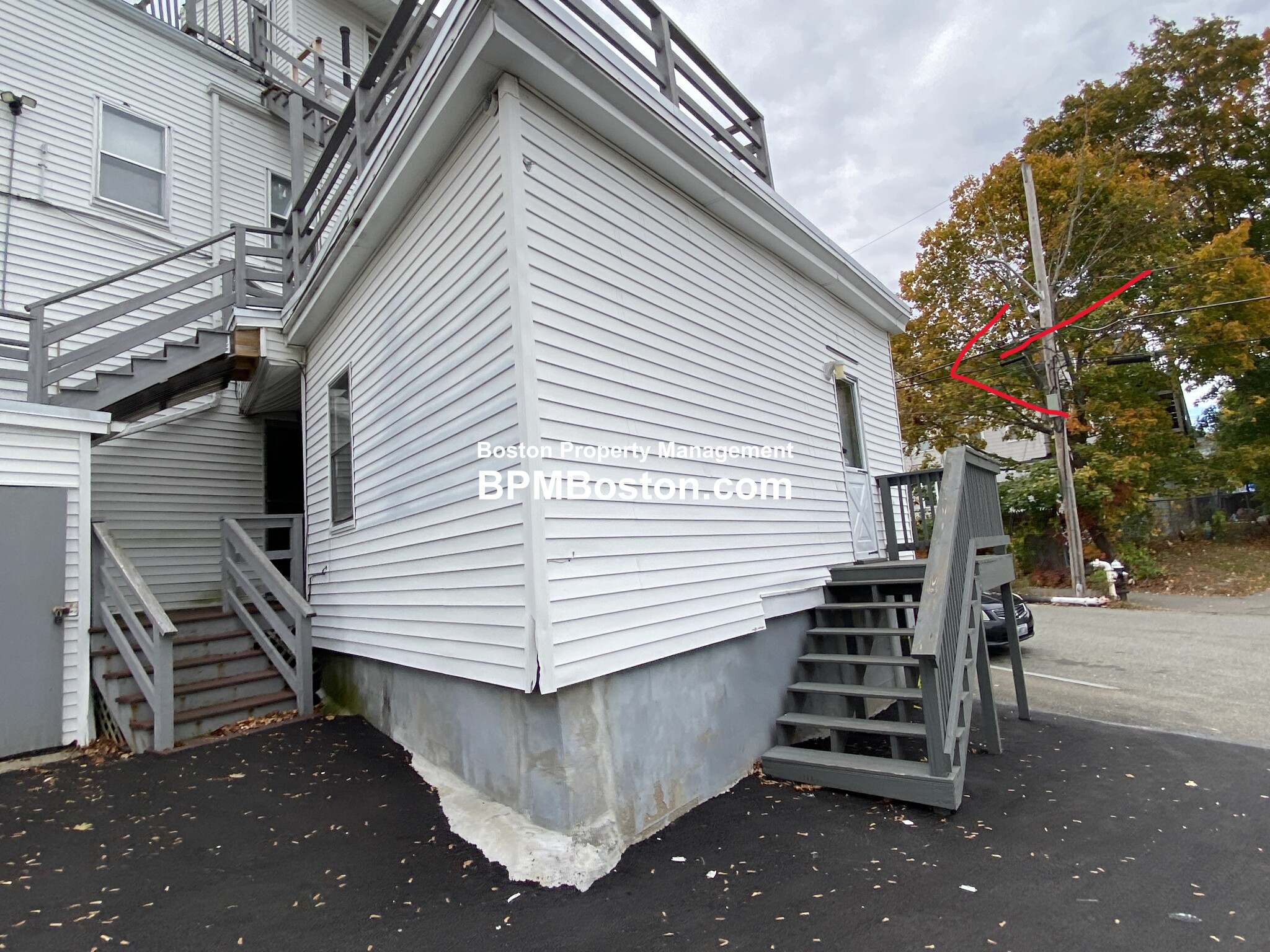 915 North Main St, Brockton