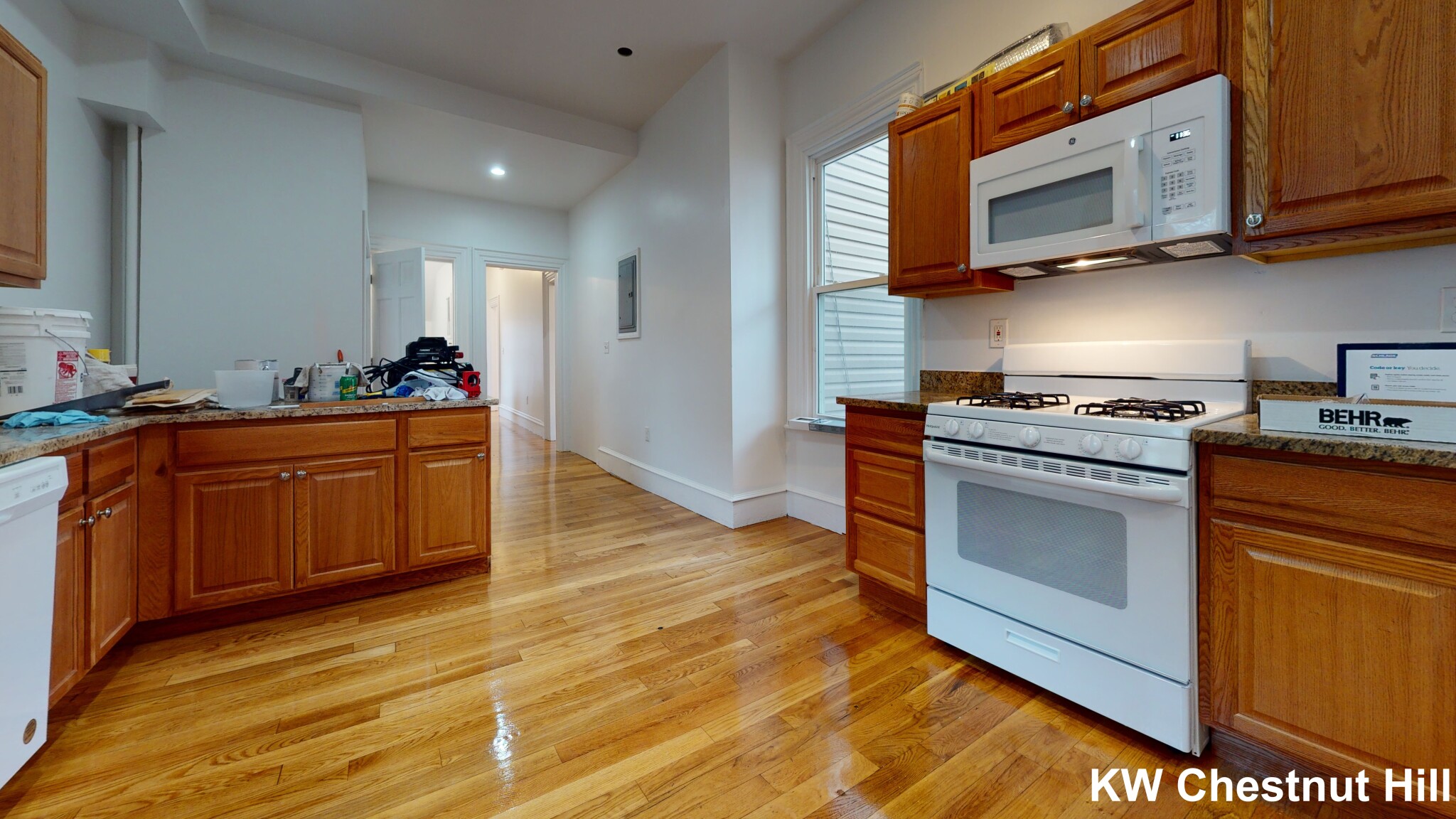 2817 Washington St, Roxbury