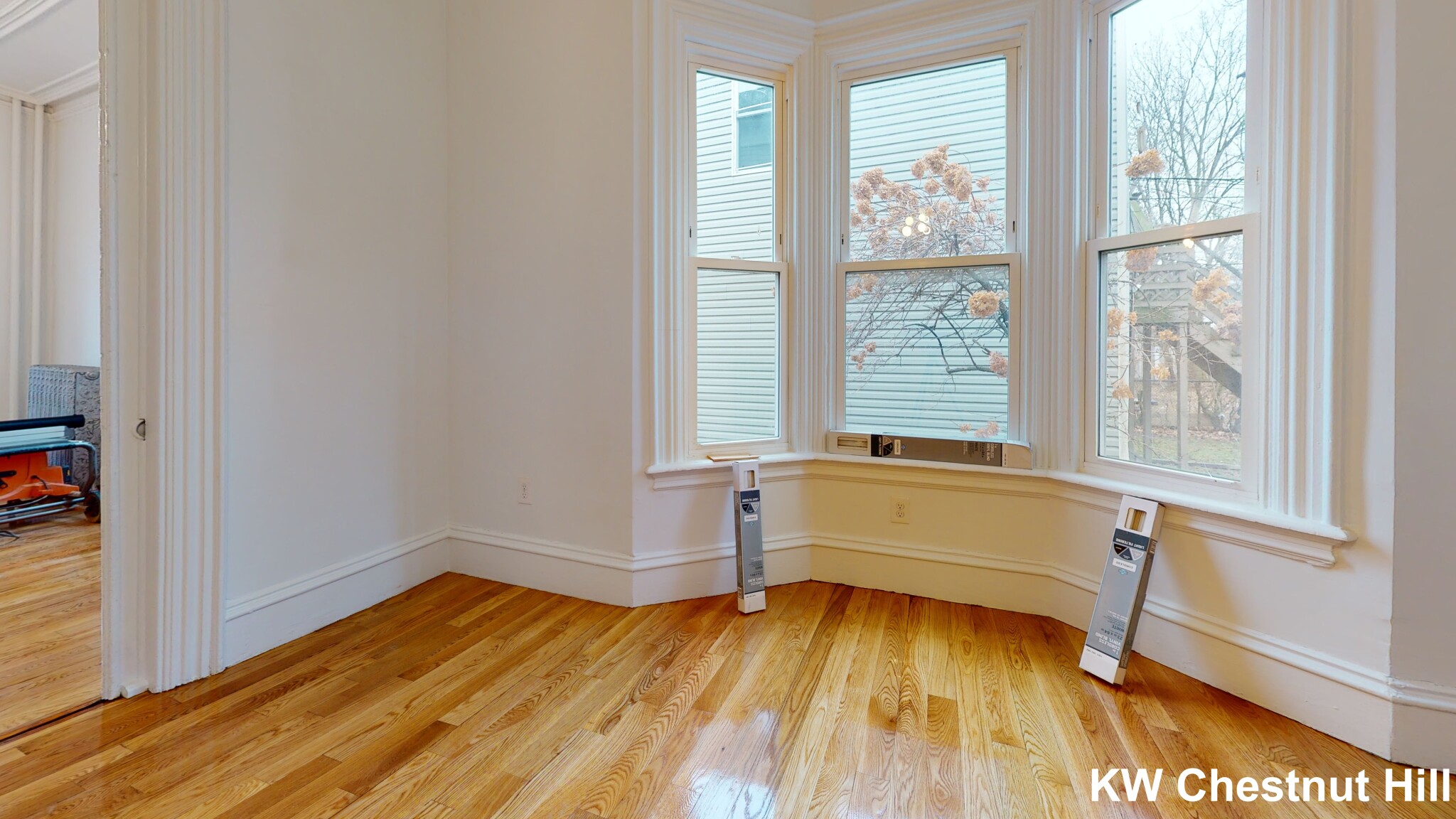 2817 Washington St, Roxbury