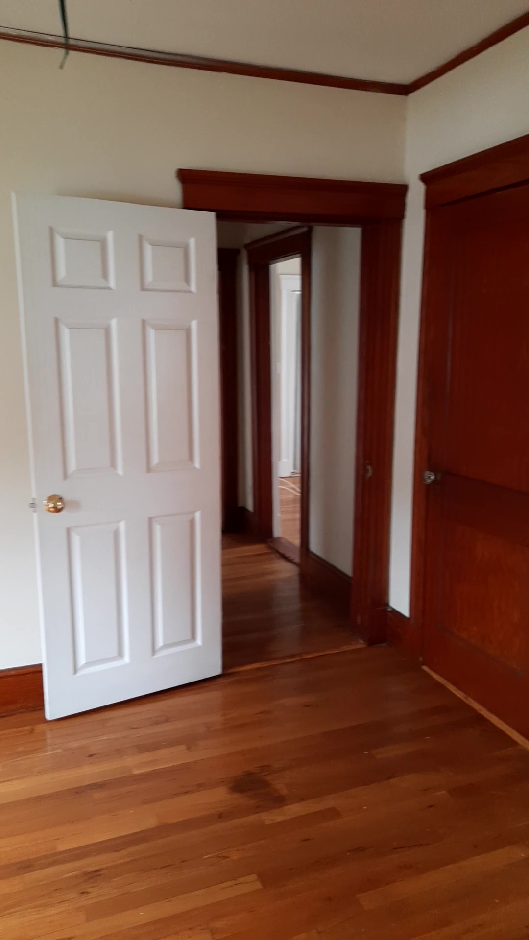 2 bed, 1.5 bath apartment for rent at 13 Raymond Rd Unit 1, Salem — photo 7 of 9