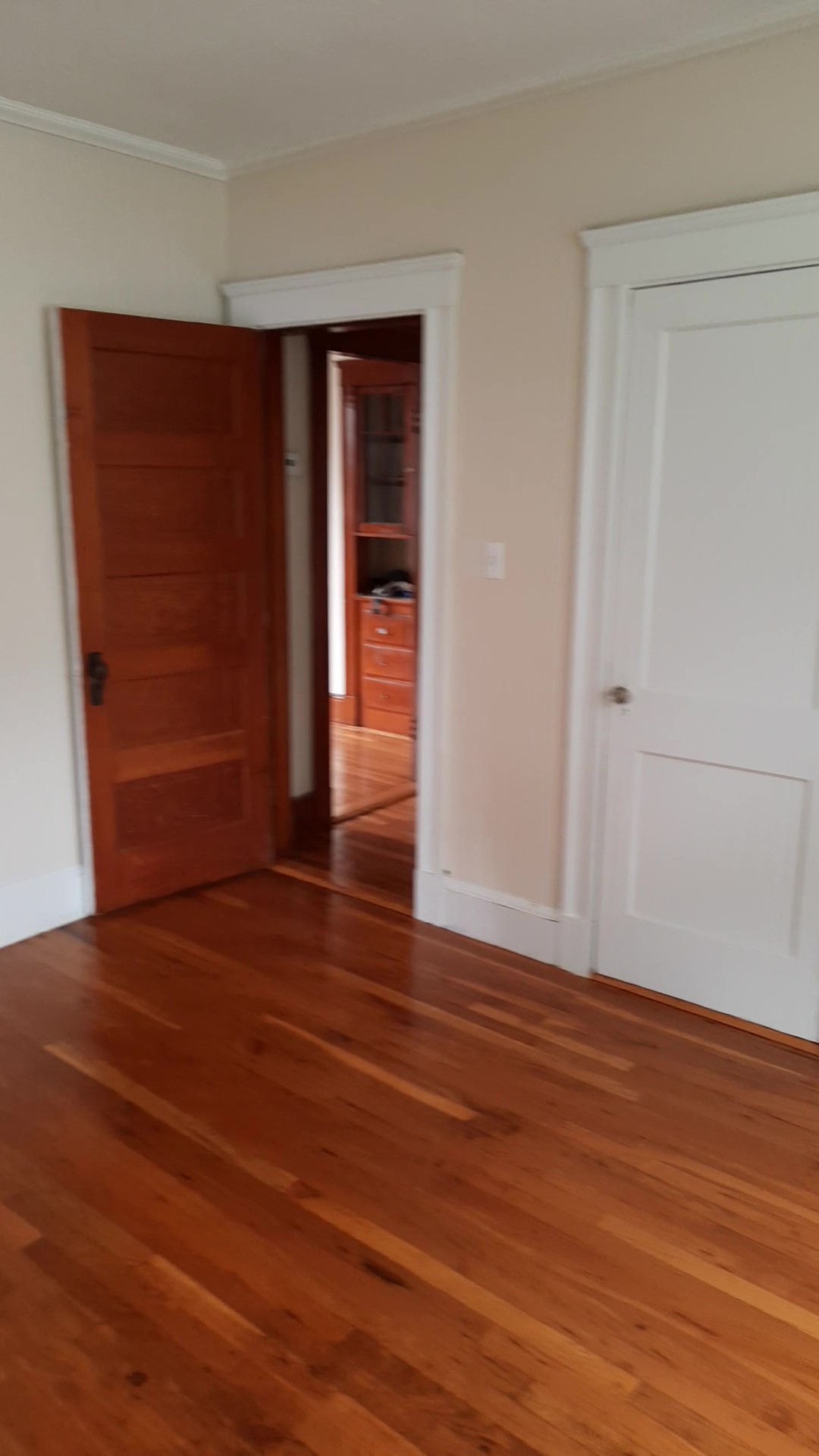 2 bed, 1 bath apartment for rent at 13 Raymond Rd Unit 2, Salem — photo 5 of 12