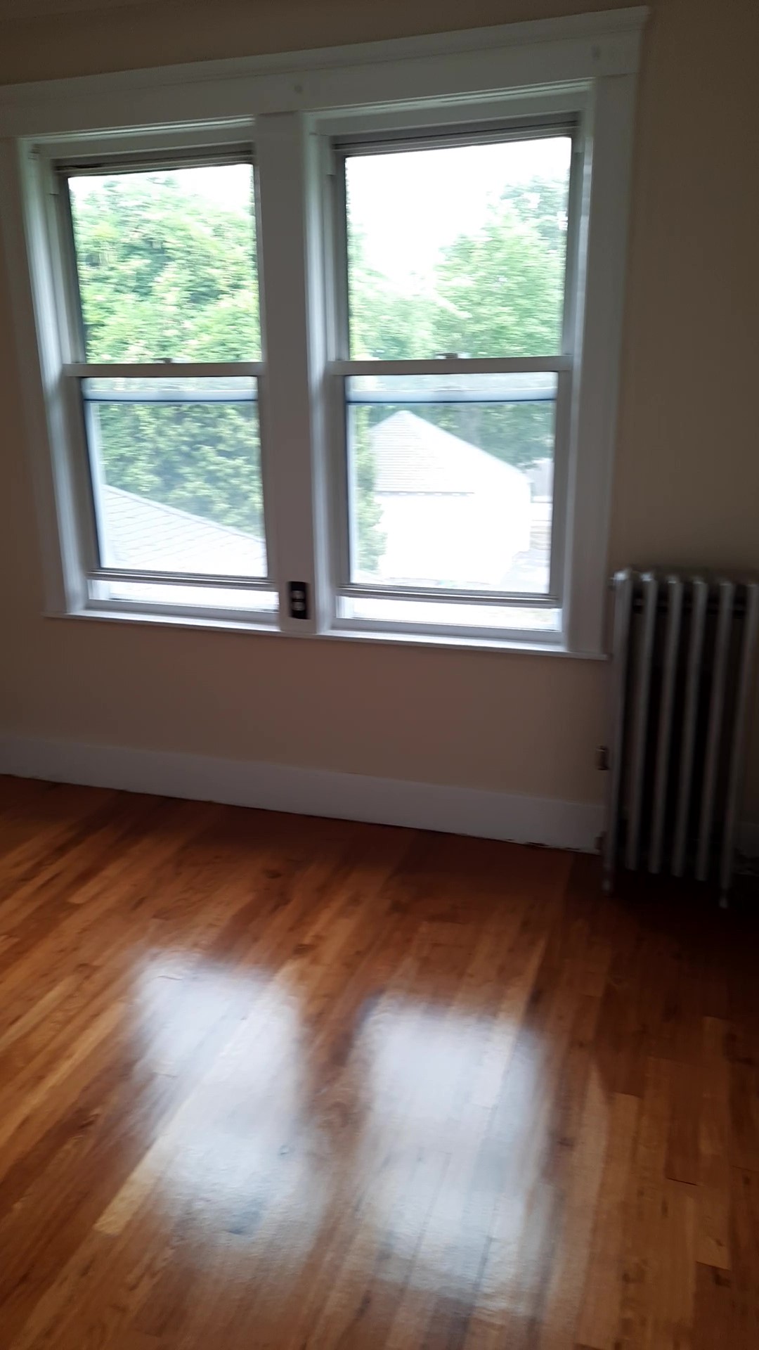 2 bed, 1 bath apartment for rent at 13 Raymond Rd Unit 2, Salem — photo 8 of 12