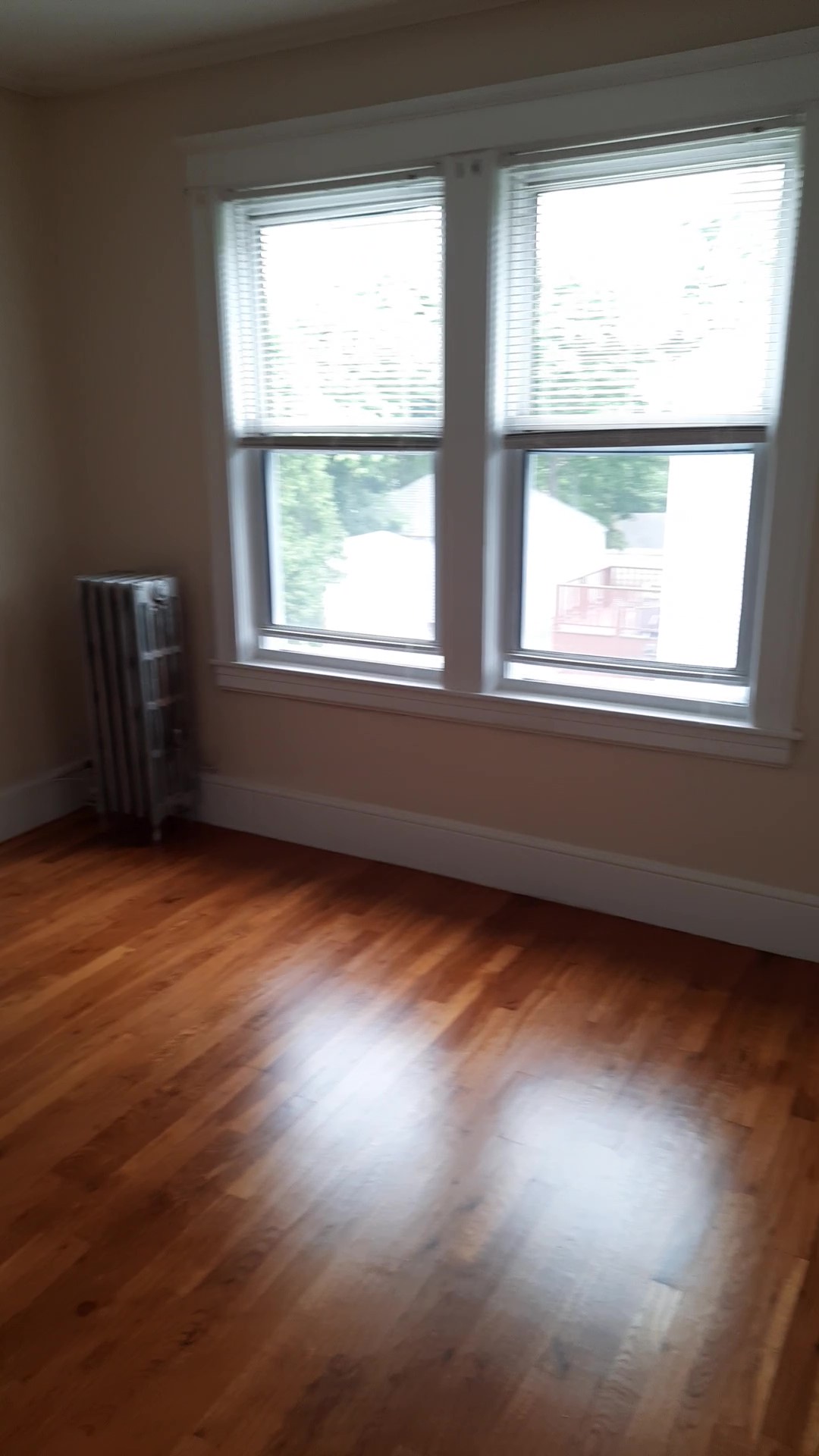 2 bed, 1 bath apartment for rent at 13 Raymond Rd Unit 2, Salem — photo 9 of 12