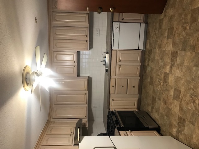 805 Mount Auburn St, Watertown