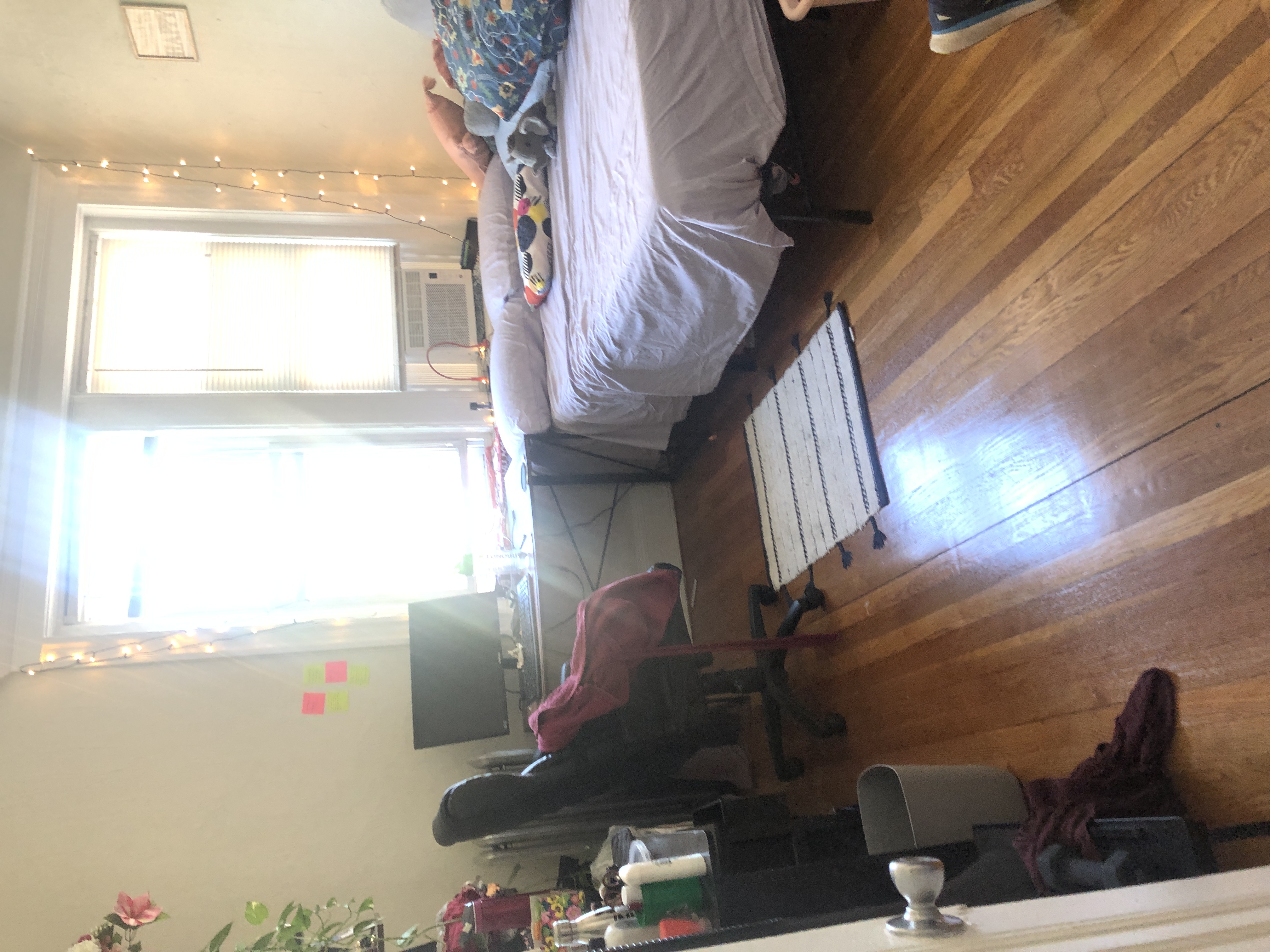 726 Washington St, Washington Square