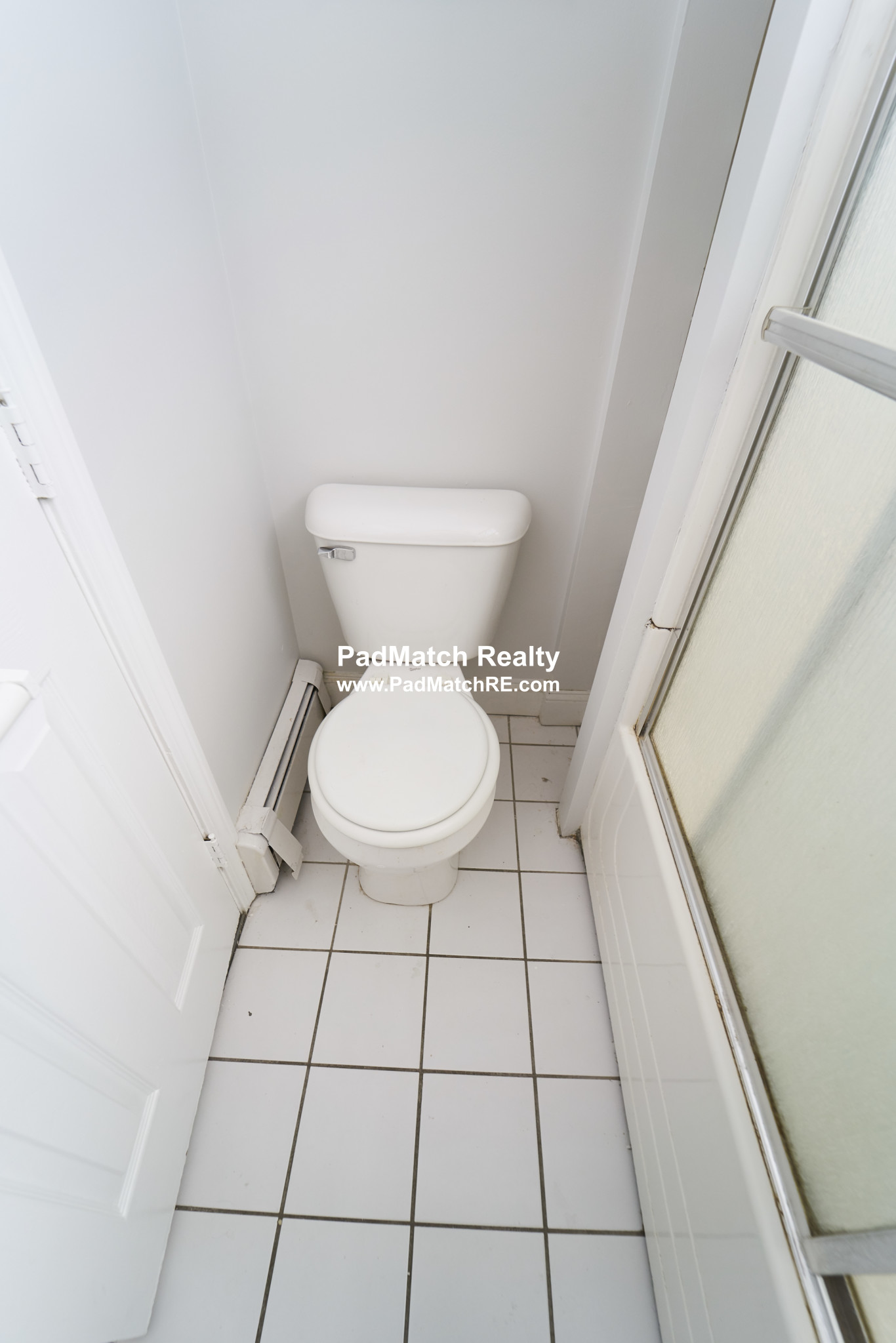 2 Chestnut Hill Ave, Brighton