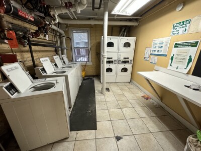 364 Riverway, Mission Hill