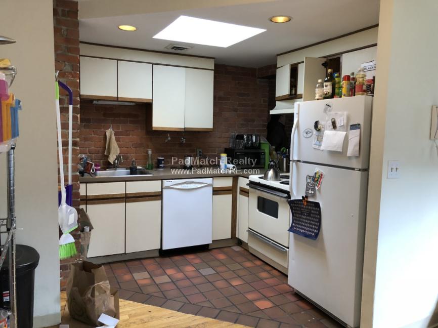 95 Gainsborough St, Fenway