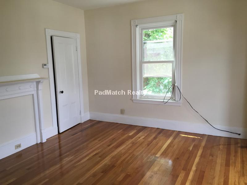 74 Saint Rose St, Jamaica Plain