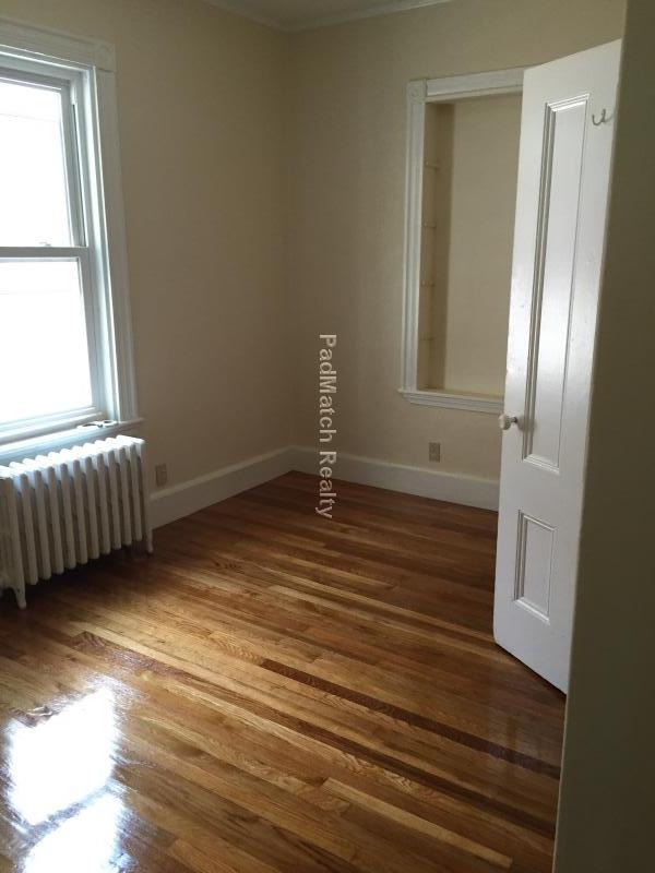 74 Saint Rose St, Jamaica Plain