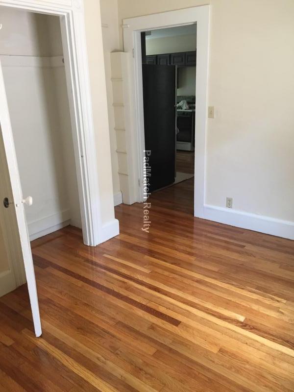 74 Saint Rose St, Jamaica Plain