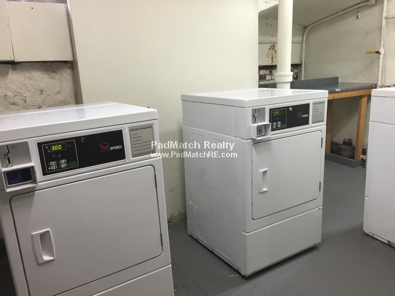 136 Hemenway St, Fenway