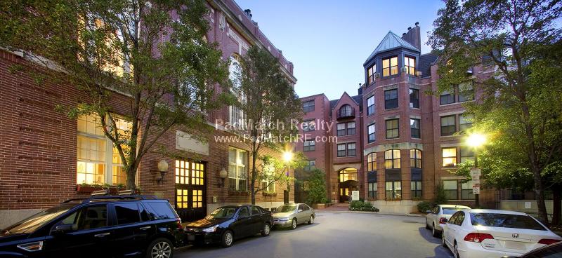 56 Saint Botolph St, Back Bay