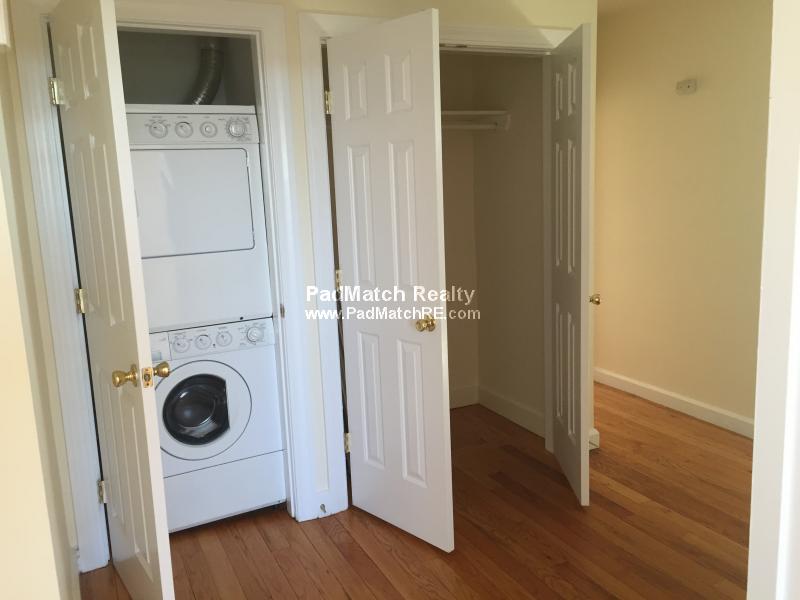 60 Brattle St, Harvard Square