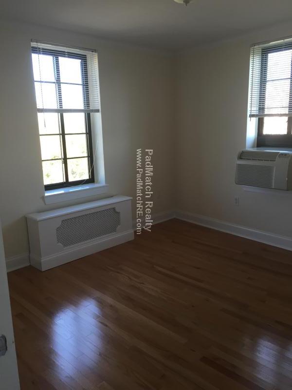 60 Brattle St, West Cambridge