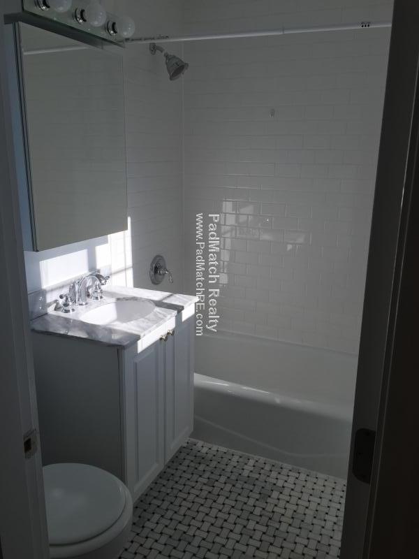 60 Brattle St, West Cambridge