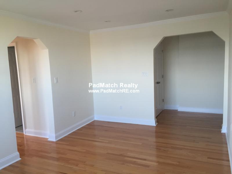 60 Brattle St, Harvard Square