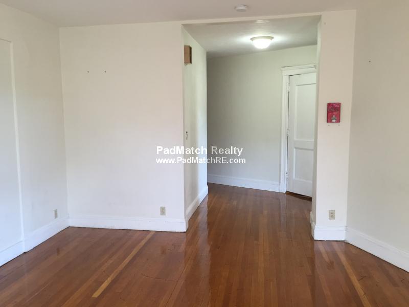 1232 Beacon St, Coolidge Corner