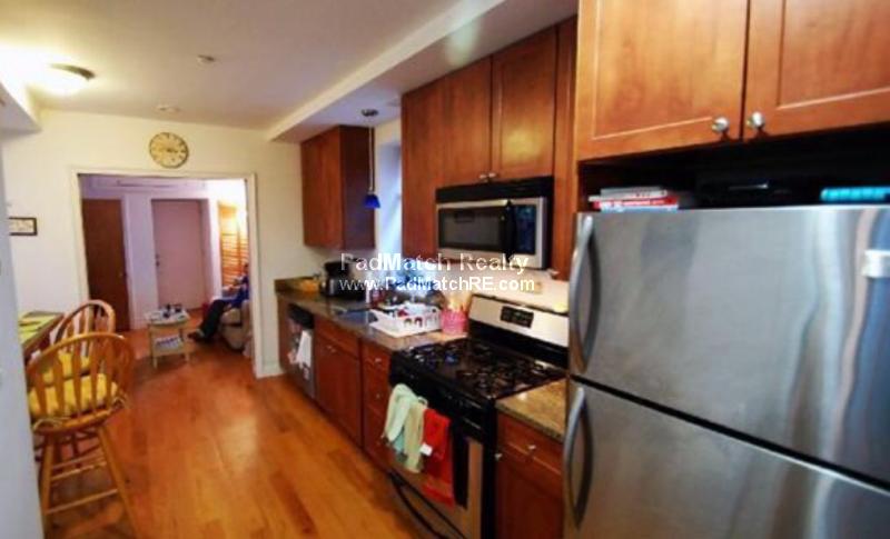 64 Louis Prang St, Longwood