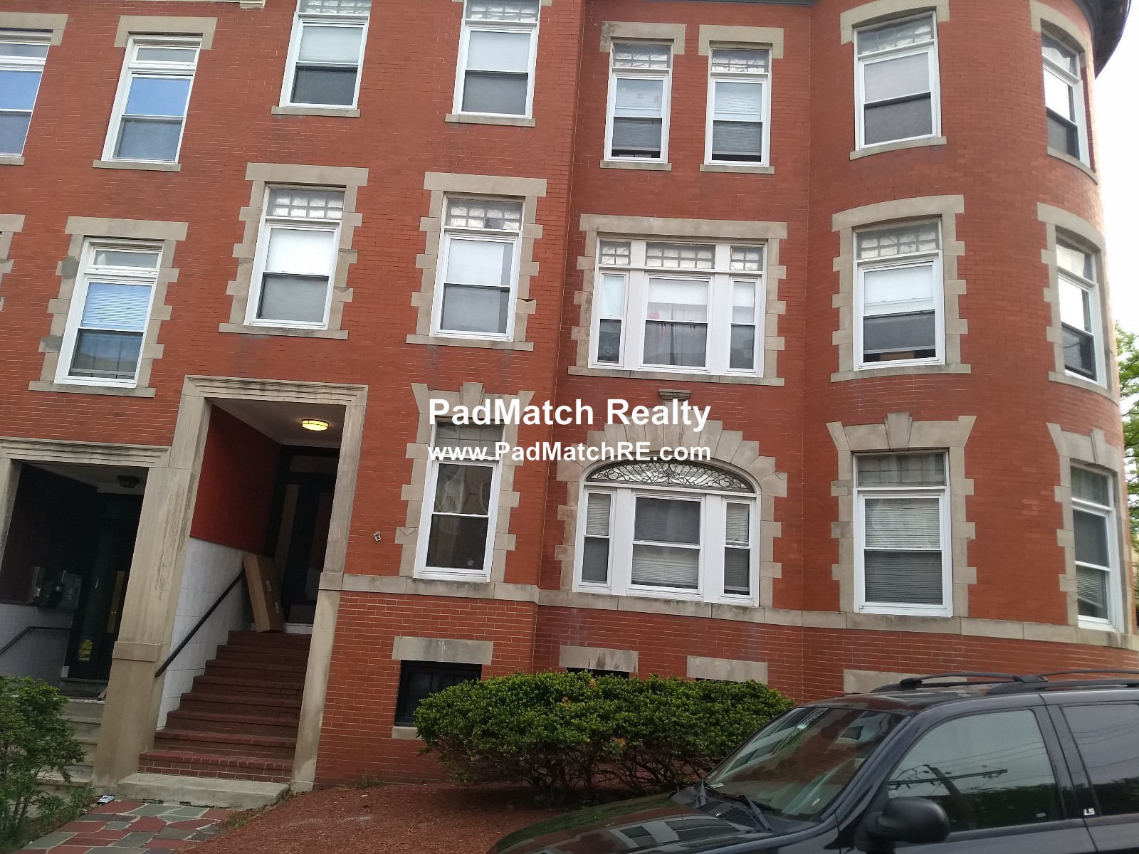 18 Mount Hood Rd. — Brighton