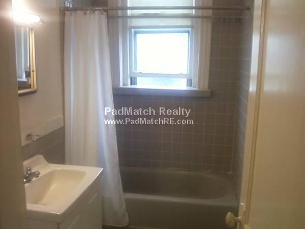 14 Palace Rd, Fenway