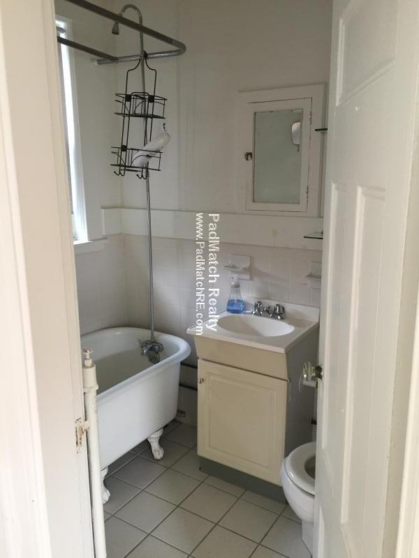 44 Central St, Spring Hill