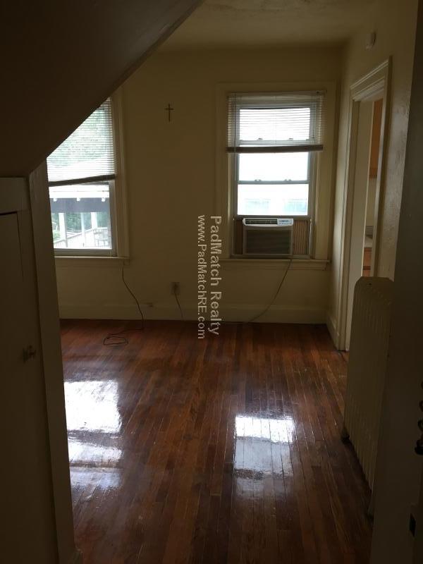 44 Central St, Spring Hill