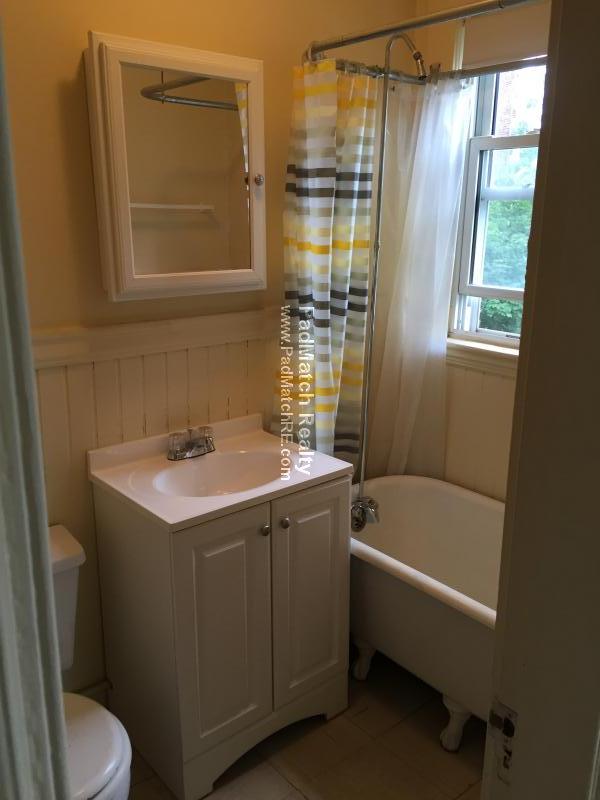 44 Central St, Spring Hill