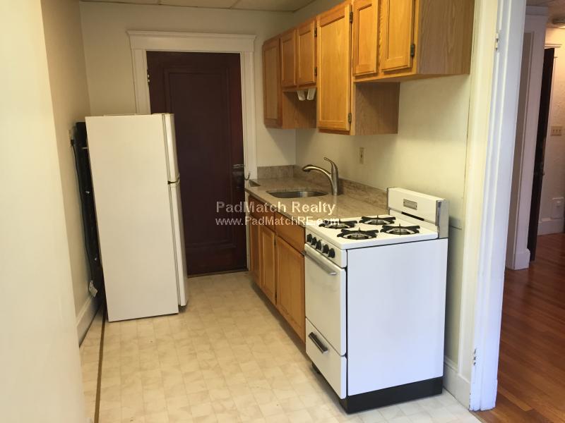 63 Fellsway, Medford