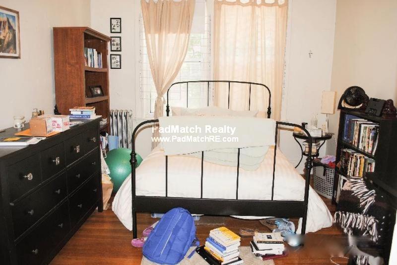 1634 Commonwealth Ave, Brighton