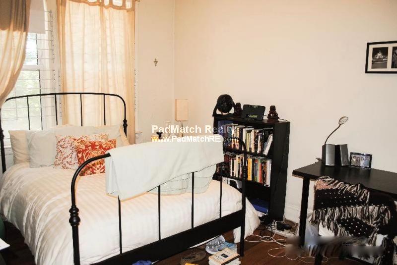 1634 Commonwealth Ave, Brighton