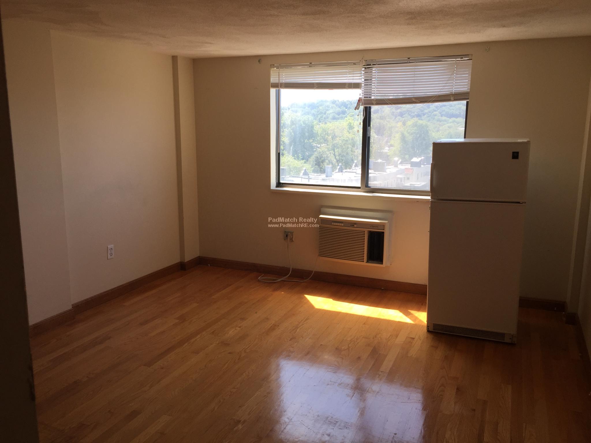 1110 Commonwealth Ave, Fenway