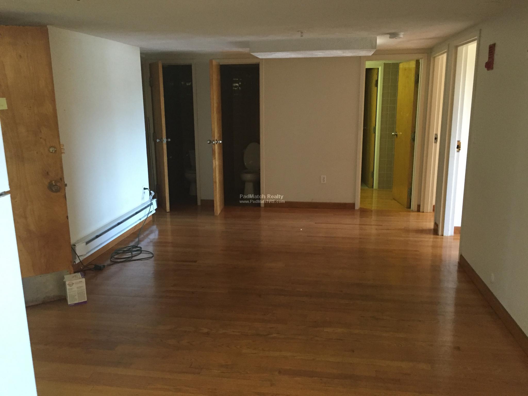 1110 Commonwealth Ave, Fenway