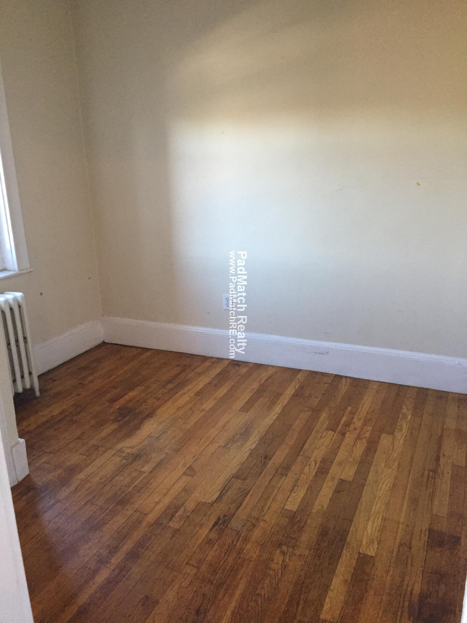 41 Bay State Rd, Fenway