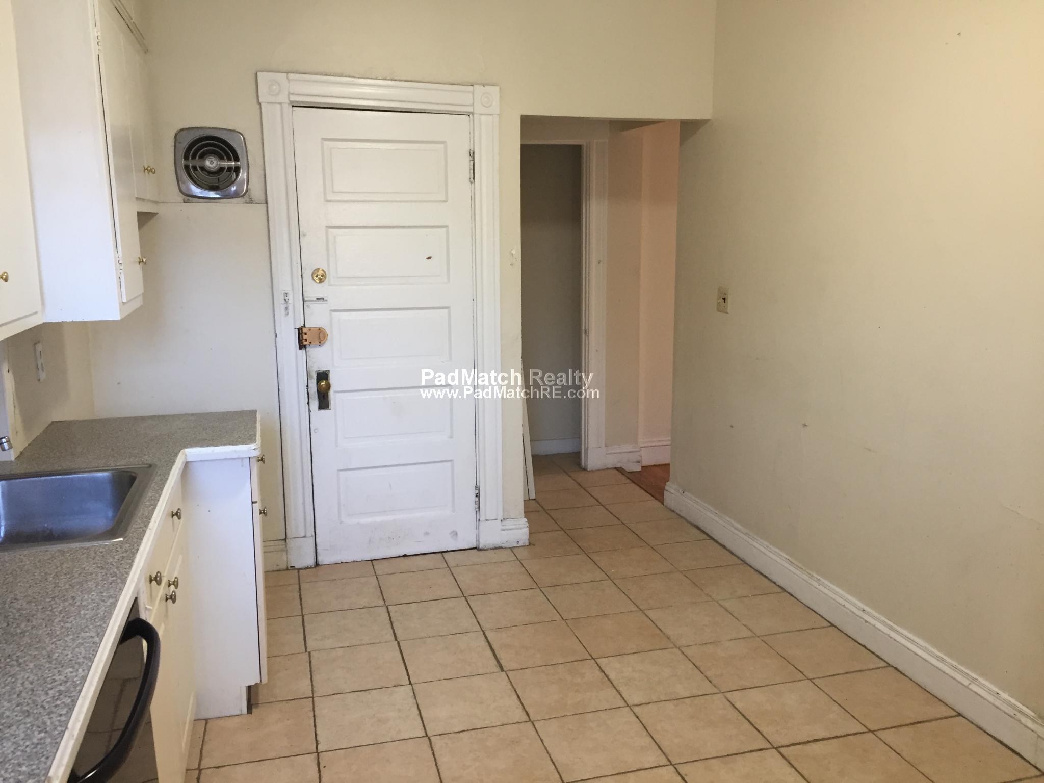 1232 Beacon St, Coolidge Corner