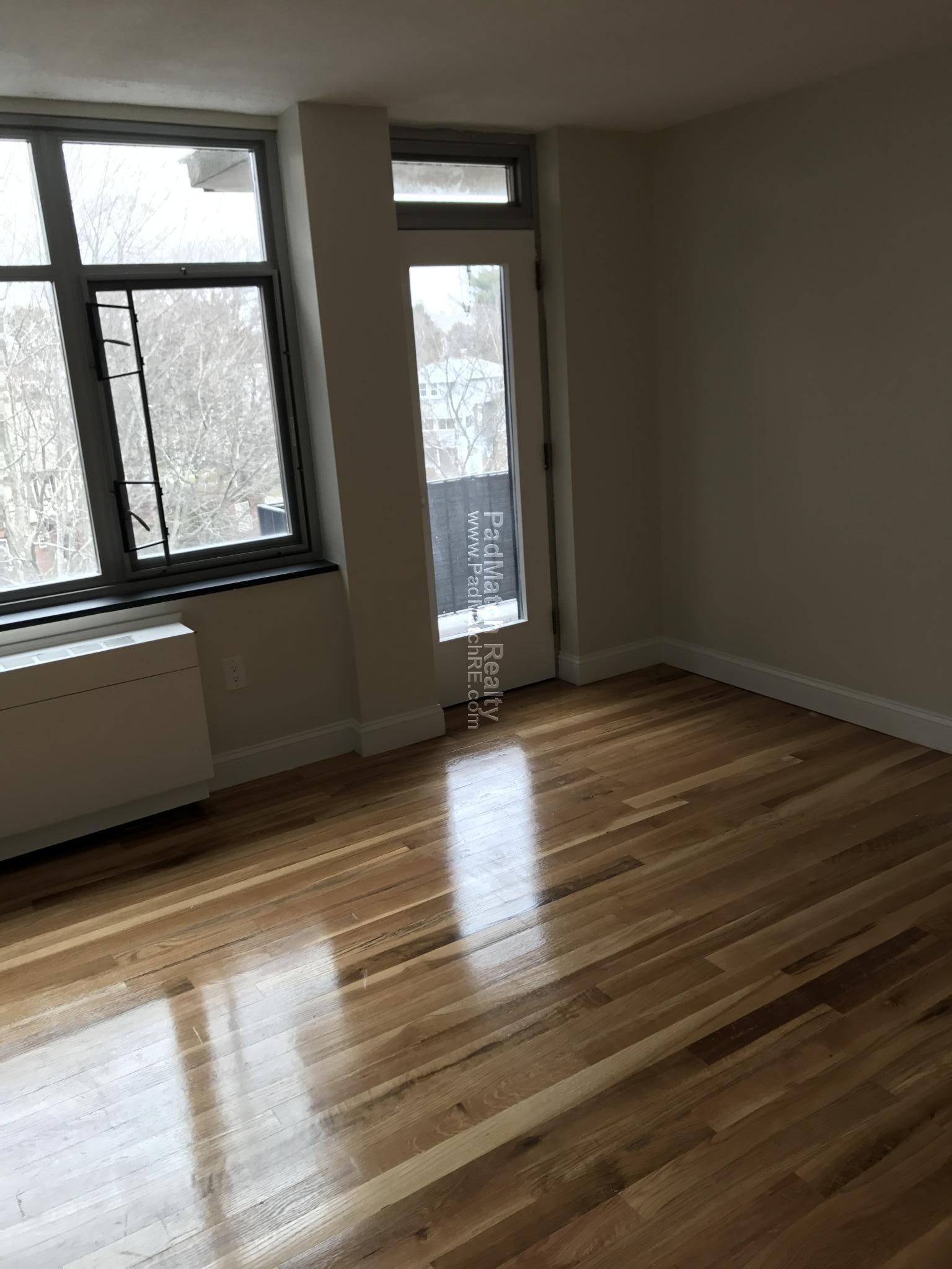 125 Trapelo Rd, Belmont