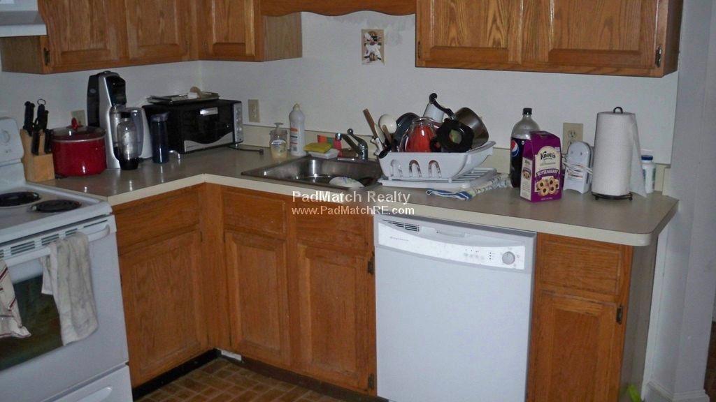 1426 Commonwealth Ave, Brighton