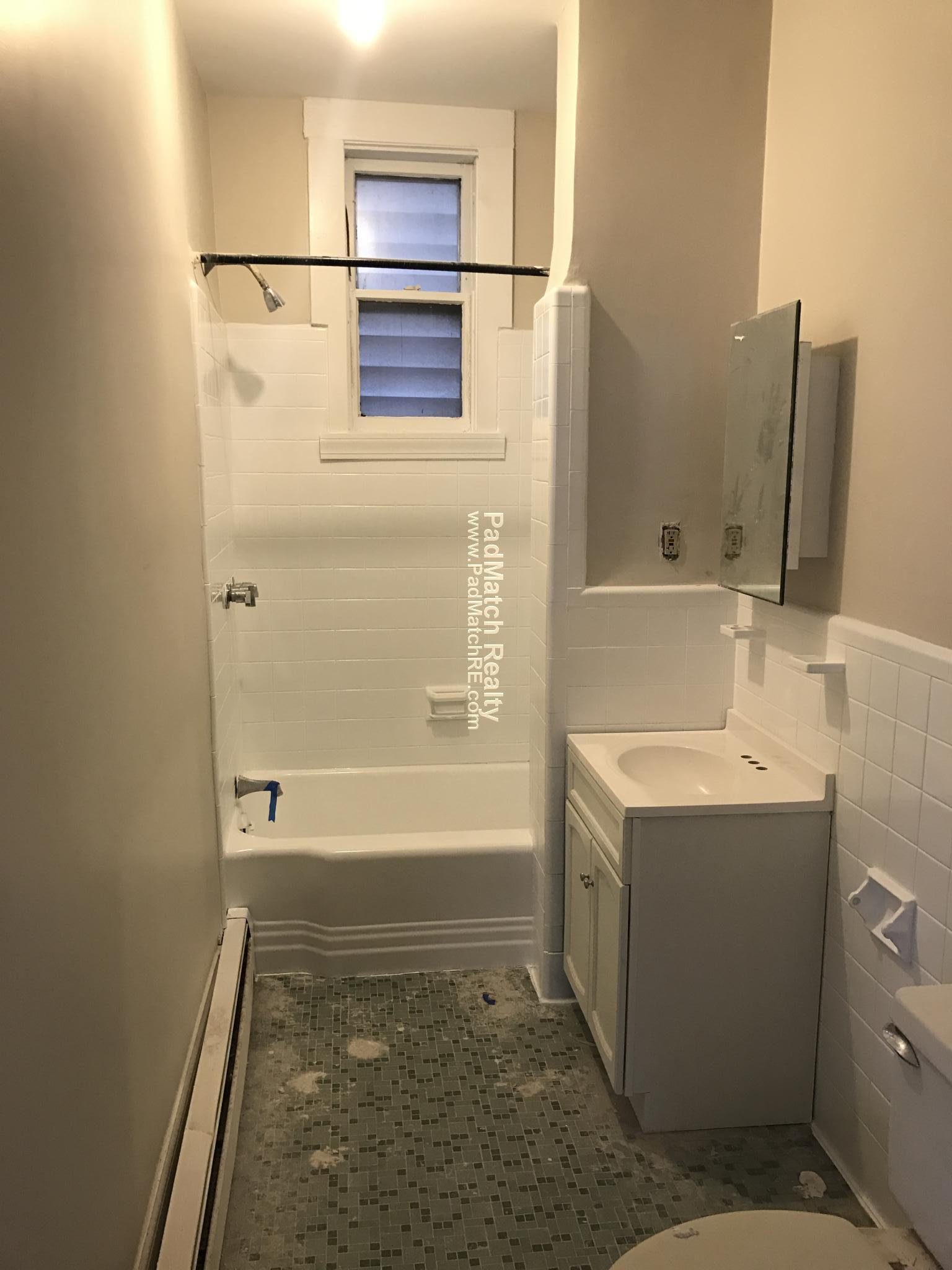 18 Ashley St, Jamaica Plain