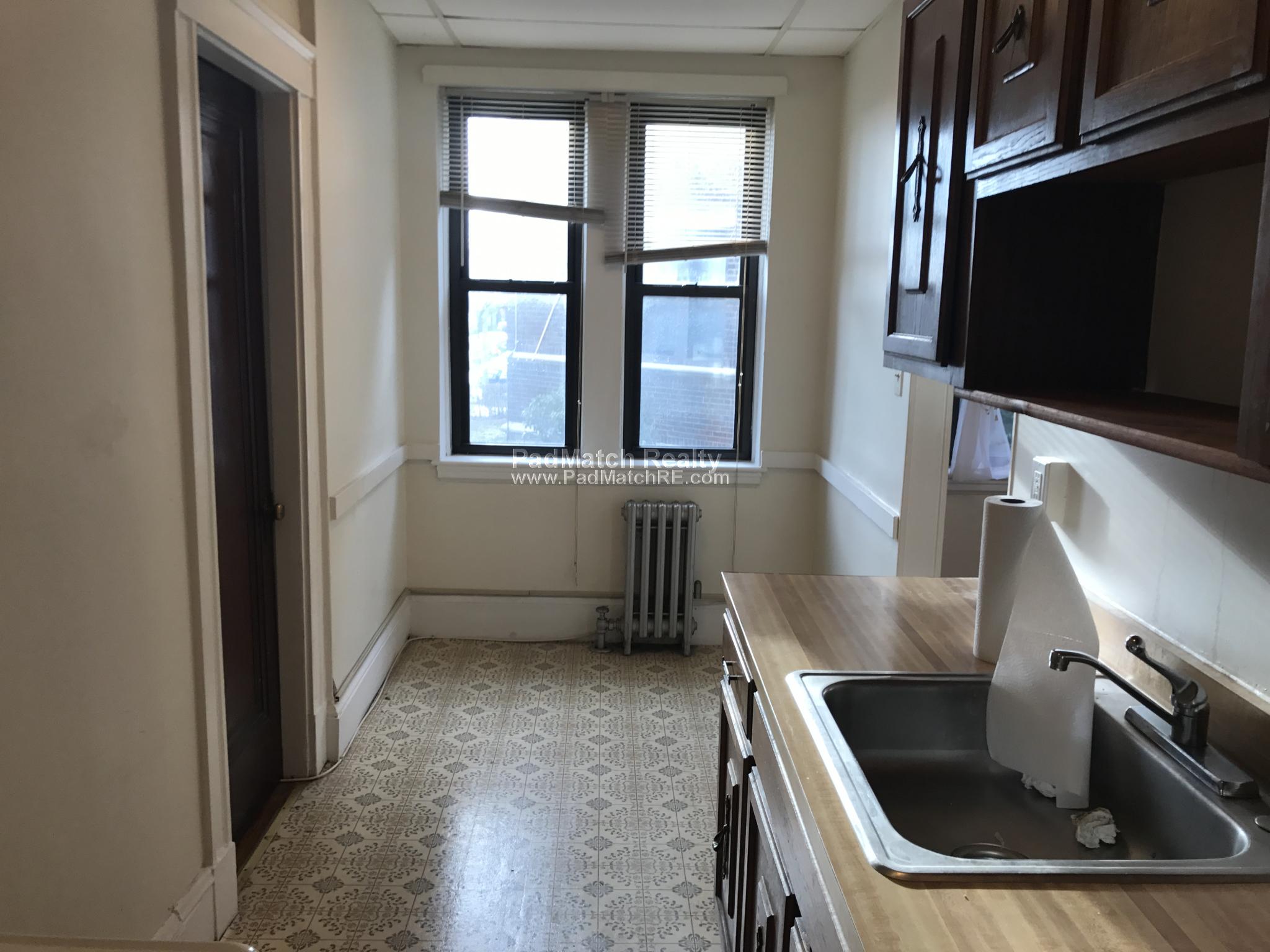 1 bed, 1 bath apartment for rent at 53 Fellsway Unit 2, Medford — photo 6 of 11