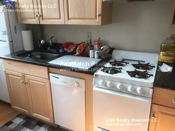 1193 Commonwealth Ave, Allston