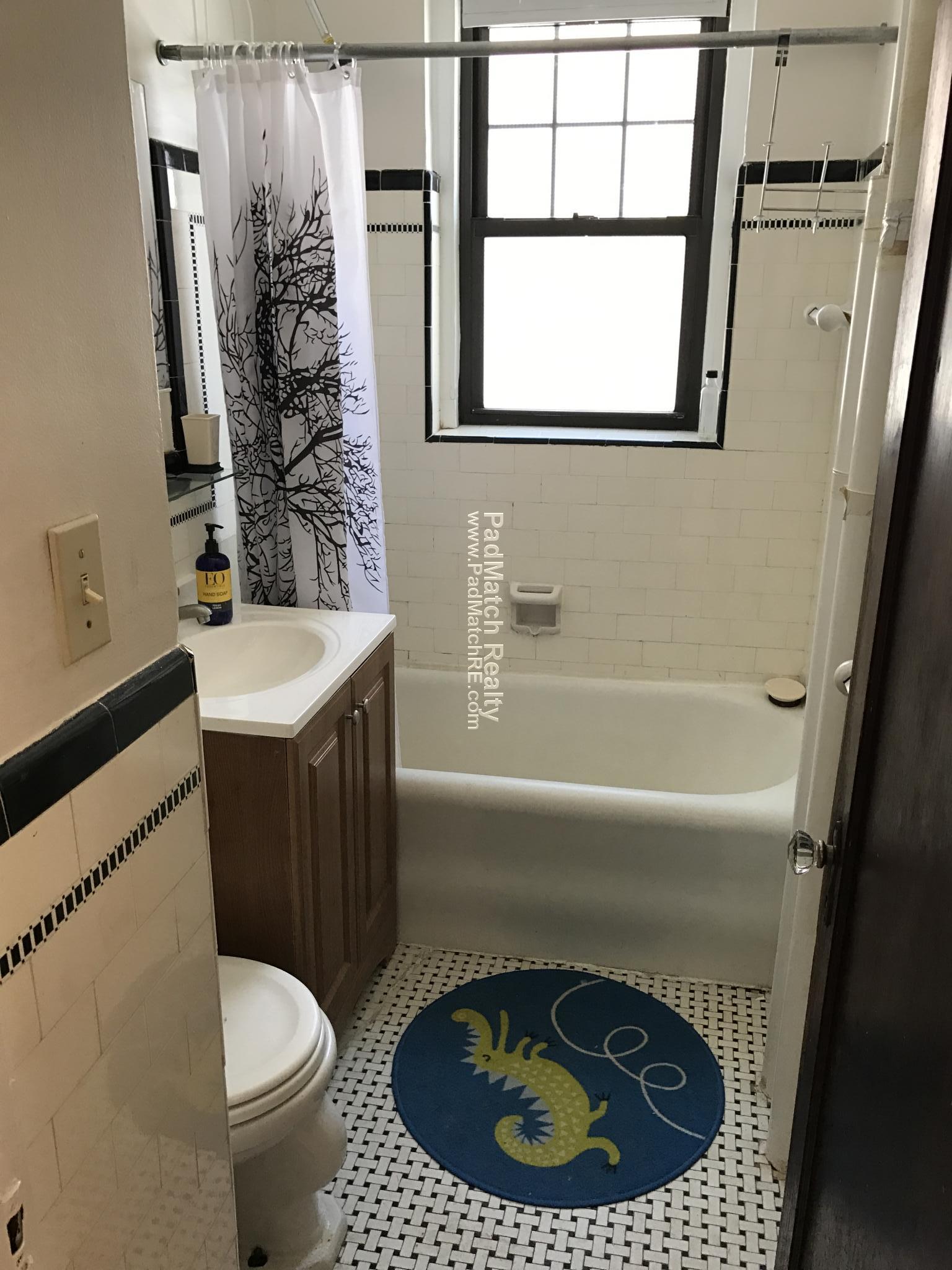 2 bed, 1 bath apartment for rent at 349 Pleasant St Unit A1-7, Malden — photo 9 of 14