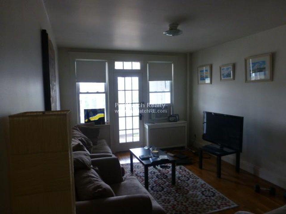 1638 Commonwealth Ave, Brighton