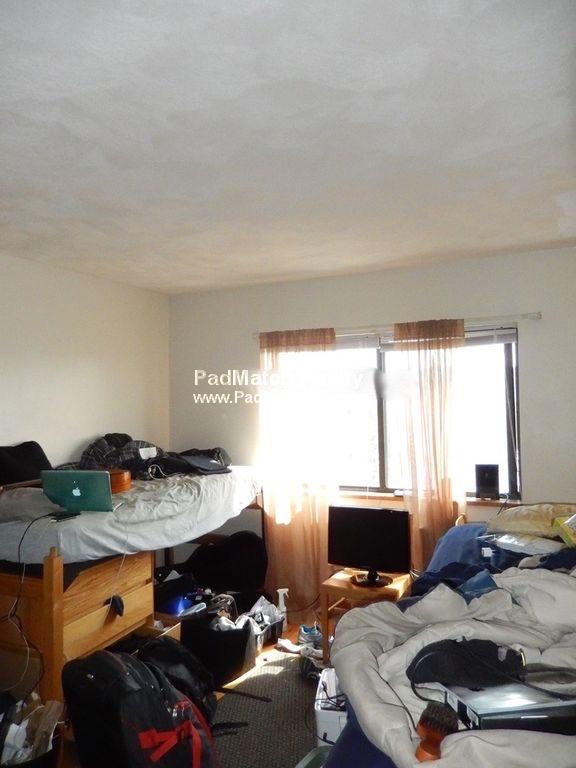 3 bed, 2 bath apartment for rent at 1110 Commonwealth Ave Unit 711, Allston — photo 15 of 22