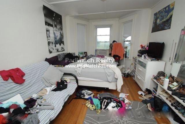 https://ygl-photos.s3.us-west-004.backblazeb2.com/8055W58db5f4a431f0.jpg