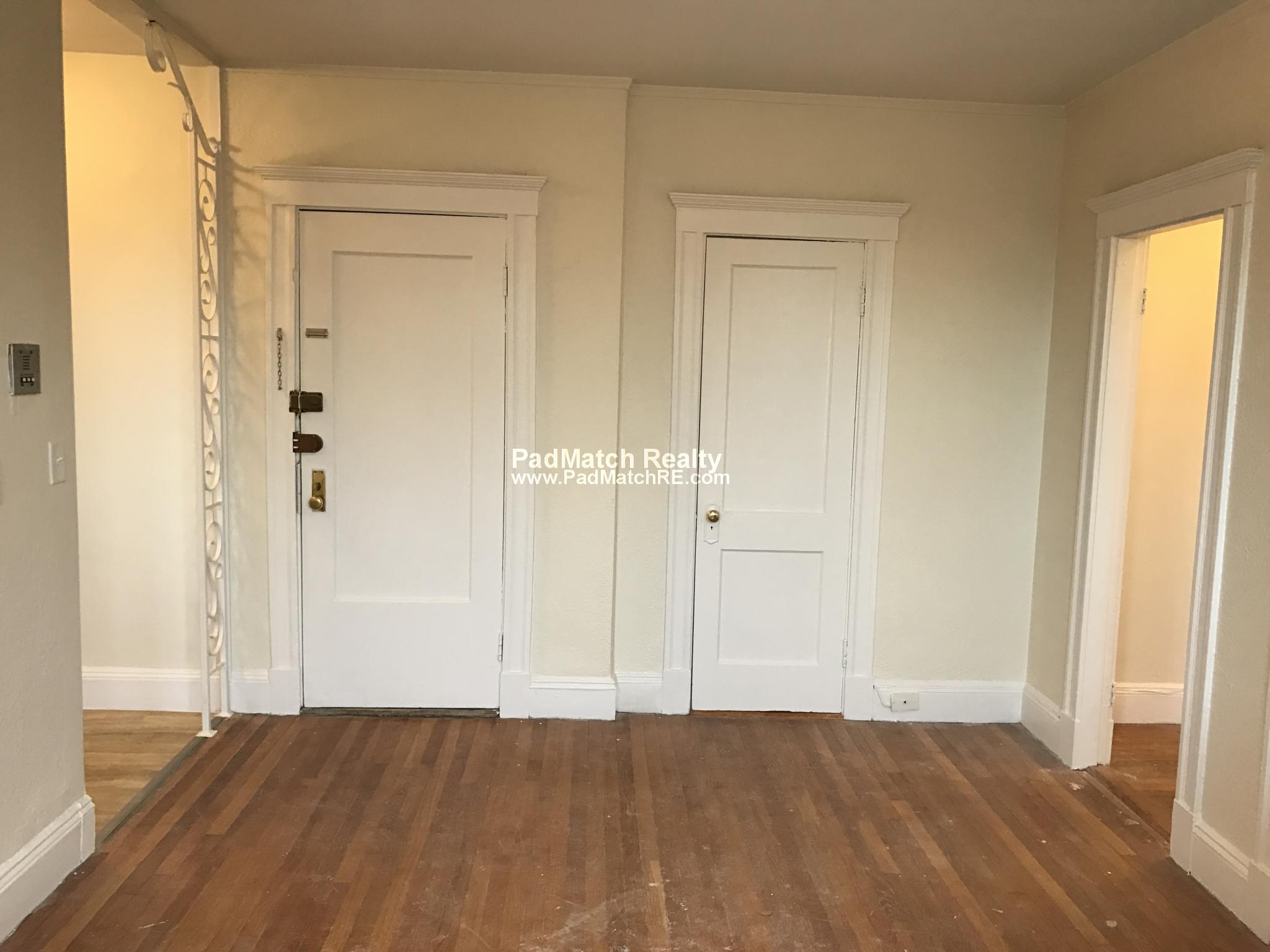 1171 Boylston St, Fenway