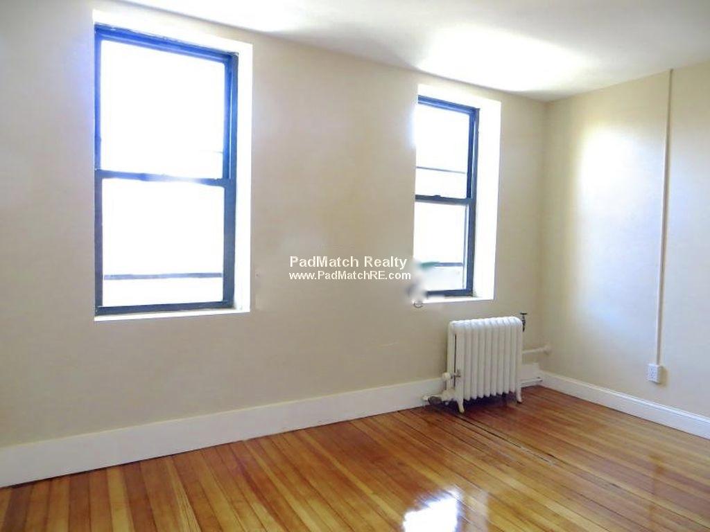 220 Hanover St, North End